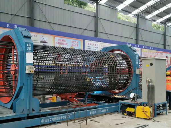 數(shù)控鋼筋籠滾焊機安全操作規(guī)程