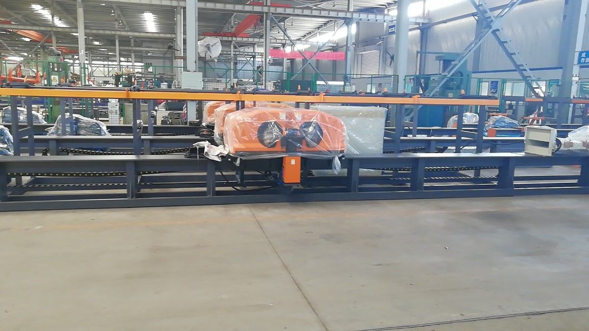 告別繁雜工序，節(jié)省大量的工人現(xiàn)場(chǎng)綁扎和焊接步驟 數(shù)控鋼筋籠繞筋機(jī)打破傳統(tǒng)生產(chǎn)方式