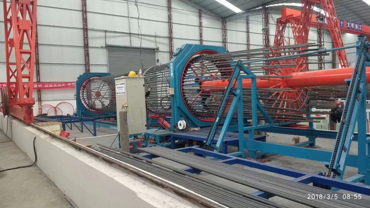 操作數(shù)控鋼筋籠滾焊機(jī)的時(shí)候都有哪些安全措施